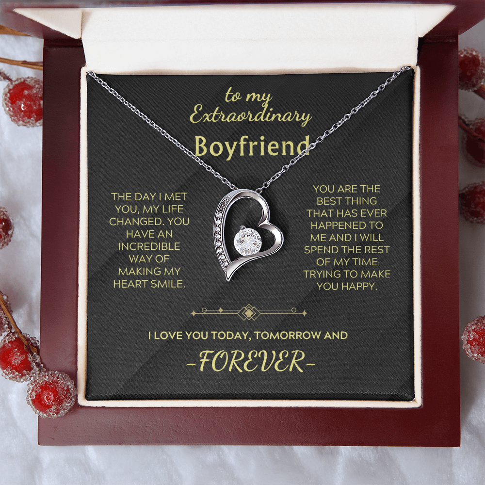 Necklace con ciondolo cuore in oro bianco e pietra trasparente, catena a maglie fini