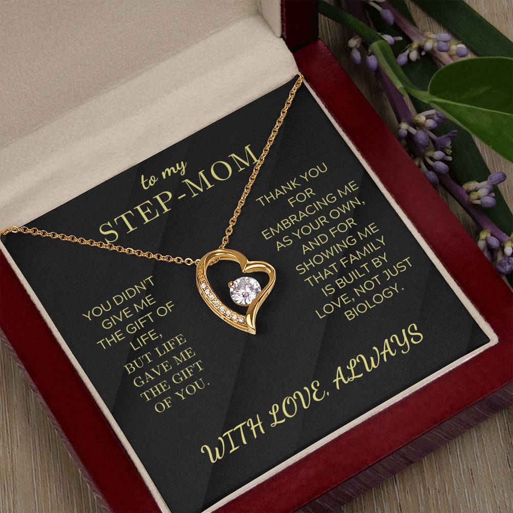 Heart pendant necklace in step-mom gift box with chain