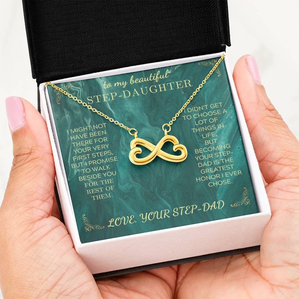 Endless Love necklace with gold infinity-heart pendant on green gift card in white box