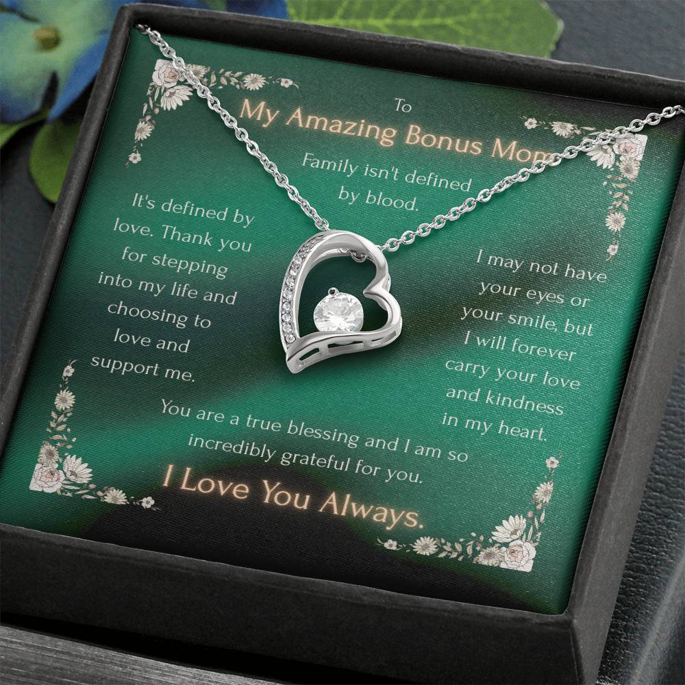 Silver heart pendant necklace with crystal inset and chain, in a gift box